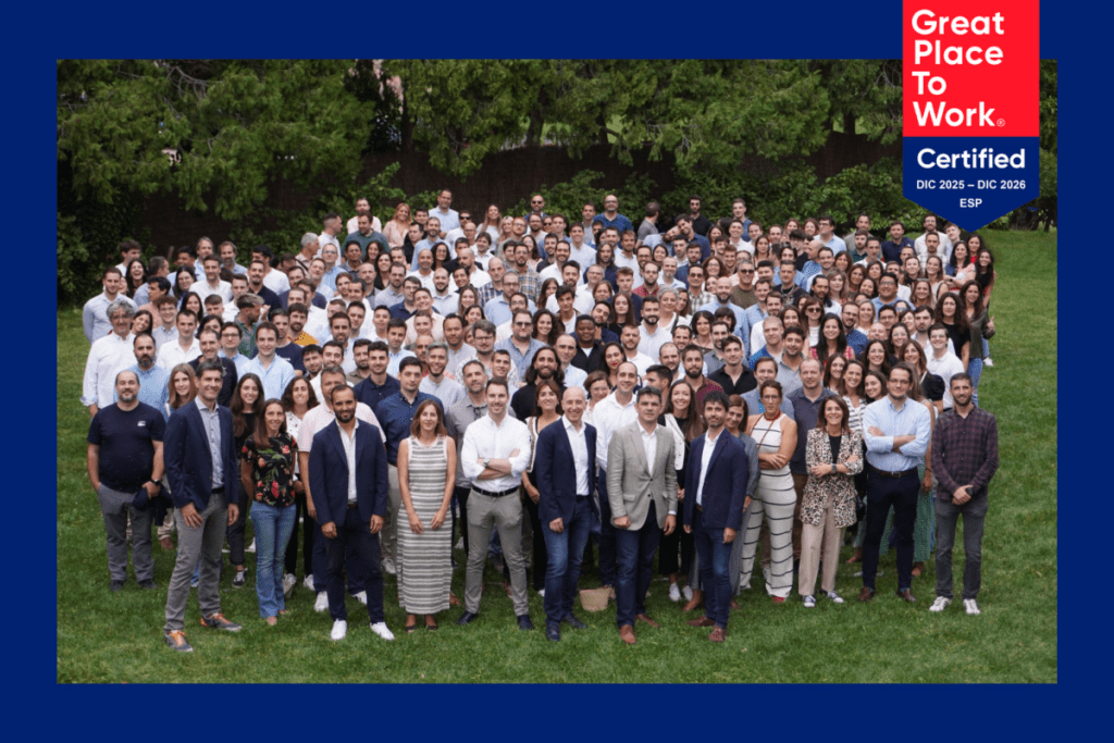 Equipo del Centro Tecnológico CIRCE en un evento de reconocimiento